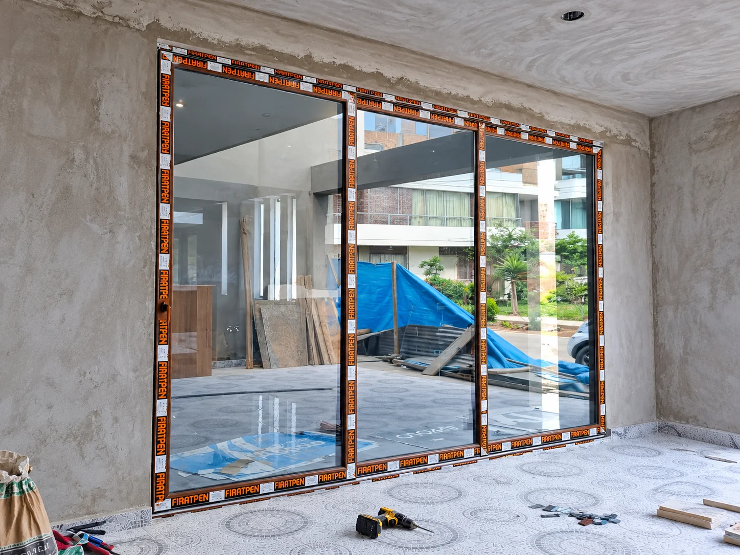 Instalación de PVC y vidrio de Glass Perú, fotografía 4